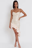 Vestido cocktail Midi com gola marfim com decote assimétrico com folhos e bainha baixa