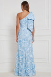 Vestido de dama de honor longo com aplicação floral de um ombro em forma de narciso e laço