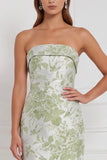 Vestido longo de dama de honor floral Sage Shave, sem alças, com laço nas costas