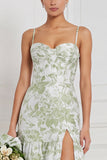 Vestido de dama de honor floral azul claro com fenda