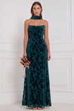 Vestido de dama de honor preto, sem alças, veludo arrugado, veludo comprido, com cachecol