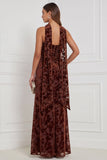 Vestido de dama de honor preto, sem alças, veludo arrugado, veludo comprido, com cachecol