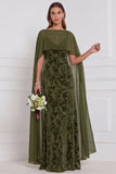 Vestido comprido de dama de honor com capa de veludo preto e decote em V