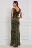 Vestido comprido de dama de honor com gola enbainhada, decote de capuz, veludo burnout, decote oliva