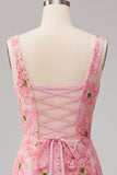 Vestido curto cor-decote quadrado floral cor-decote cor-de-rosa com aplíquos
