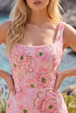 Vestido curto cor-decote quadrado floral cor-decote cor-de-rosa com aplíquos