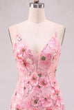 Vestido Curto de Finalista Curto de Finalistas Rosa com Decote em V, Floral, Justo e Renda nas Costas