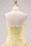 Vestido Curto de Regresso a Casa Jacquard Floral Amarelo Manteiga com Adornos em Pérolas