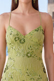 Vestido Curto de Regresso a Casa com Alças Finas Bodycon Damasco e Lantejoulas