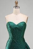 Espartilho bodycon verde escuro com pérolas com missangas Vestido de finalistas assimétrico com folhos