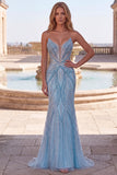 Vestido de baile sem alças com pérolas azul-claras, com contas