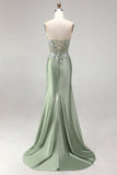 Vestido de Baile de Finalista Longo de Finalistas Verde Verde Claro Espartilho Transparente de Cetim Franzido, com Pedras de Finalistas