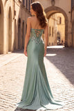Vestido de Baile de Finalista Longo de Finalistas Verde Verde Claro Espartilho Transparente de Cetim Franzido, com Pedras de Finalistas