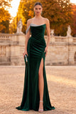 Vestido formal Maxi de veludo verde escuro com um ombro franzido e strass