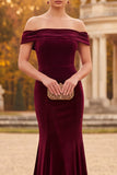 Vestido formal Maxi de veludo de veludo borgonha para sereia ao ombro descoberto