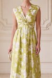 Vestido verde de decote em V, estampado em V, com estampado e franzidos de mãe da noiva