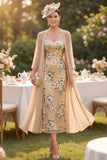 Vestido de mãe da noiva com bordado de lantejoulas champanhe com capa de chiffon