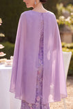 Vestido Midi de Mãe da Noiva com bordado floral roxo e capa de chiffon