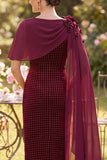 Vestido de mãe da noiva com bainha bordô com missangas 3D e drapeado