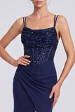 Vestido formal longo de sereia, espartilho de lantejoulas, azul azul-marinho brilhante e franzido, com fenda