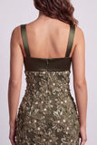 Vestido de cocktail curto de cocktail com gola quadrada decote de cetim com gola quadrada oliva