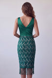 Vestido de cocktail Midi Midi Bodycon em Cetim Verde Escuro de Decote em V com franjas