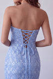 Vestido de cocktail curto bodycon com lantejoulas azul celeste em renda, com renda nas costas