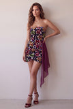 Vestido de cocktail curto bodycon sem alças com estampado de veludo borgonha e drapeado