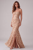 Vestido formal longo aplicado sem alças sem alças com abertura e fenda lateral