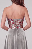 Vestido formal Maxi de veludo cinzento A-Line Strapless Veludo Sem Alças com Renda nas Costas