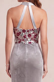 Sereia cinzenta com decote halter e veludo de lantejoulas vestido formal comprido