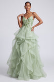 Vestido de baile de finalistas verde claro com alças finas, lantejoulas em camadas, vestido de baile longo com apliques