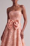 Vestido de Baile Longo de Finalistas Bordado Floral Sem Alças Pêssego com Laço de Cetim