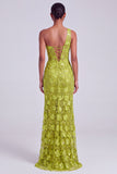 Vestido de baile de finalistas com um ombro verde lantejoulas franzidas em tule e fenda