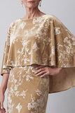 Veludo de veludo champanhe com decote de bateau com estampado floral, vestido longo de mãe da noiva com capa