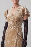 Vestido de mãe da noiva com decote em V e decote franzido champanhe com mangas com folhos