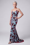 Vestido Longo de Mãe da Noiva Veludo Veludo Azul Lago com Capa