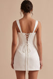 Espartilho branco, decote quadrado, vestido branco curto