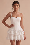 Vestido branco justo, Shortheart Straps Spaghetti Short, Branco Pequeno em camadas com renda