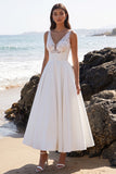 Vestido de Noiva branco, decote em V, renda em renda, até ao comprimento do chá,