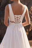 Vestido de Noiva Maxi de Renda Branco, Corte A, Cortado em Renda, com Aplicações
