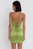 Vestido de cocktail curto sem alças e franzido Dusty Sage Bodycon com lantejoulas