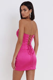 Vestido de cocktail curto de cocktail corset de cetim cetim sem alças e franzido corset fúcsia