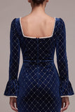 Vestido Midi Veludo Midi de Pérolas Azul Azul Real com Mangas Largas