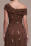 Vestido formal A-Line Café assimétrico de um ombro e franzido alto-baixo com flor 3D