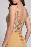 Vestido de cocktail curto com espartilho dourado bodycon chiffon e franzido com lantejoulas