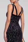 Vestido de noite comprido de veludo com decote em V com decote em V e lantejoulas