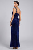 Vestido de noite franzido em veludo azul-marinho com glitter
