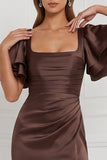 Vestido Maxi de dama de honor espresso com decote quadrado e mangas franzidas