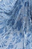 Vestido de dama de honor longo de veludo azul com um ombro franzido